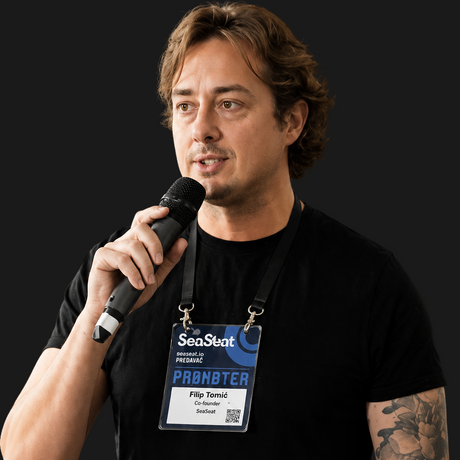 Alexander Theuma 